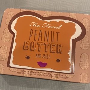 Too Faced Peanut Butter and Jelly Eyeshadow Palette